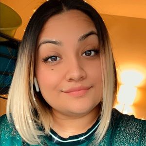 Meet your Posher, Jazmine